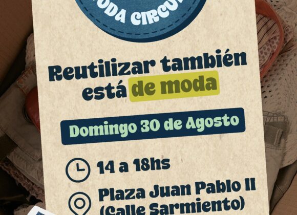 Otro domingo de Moda Circular en la plaza Juan Pablo II