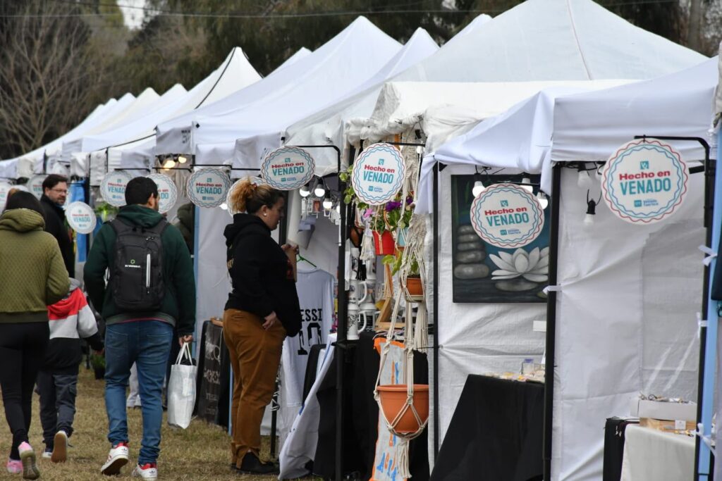 El Paseo de la Ciudad reunió a 130 emprendedores en ExpoVenado 2026