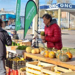 Productos saludables y ecocanje, las propuestas de “Huerteros en tu Barrio” para plaza Italia Productos saludables y ecocanje, las propuestas de “Huerteros en tu Barrio” para plaza Italia