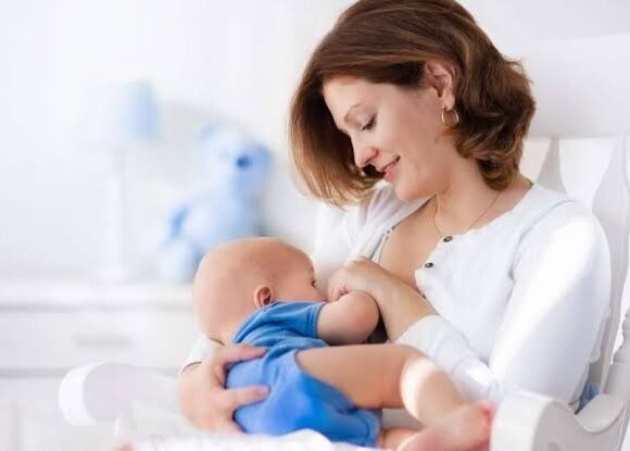 Charla sobre Puericultura y Acompañamiento Perinatal en La Semana de la Lactancia Materna