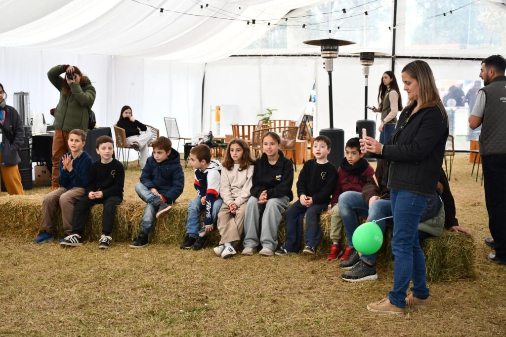 Mini jurados: Los más chicos aprendieron cómo se evalúa una oveja en una exposición