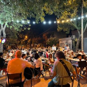 “Noche de Bares” recibe la primavera con 13 locales gastronómicos “Noche de Bares” recibe la primavera con 13 locales gastronómicos