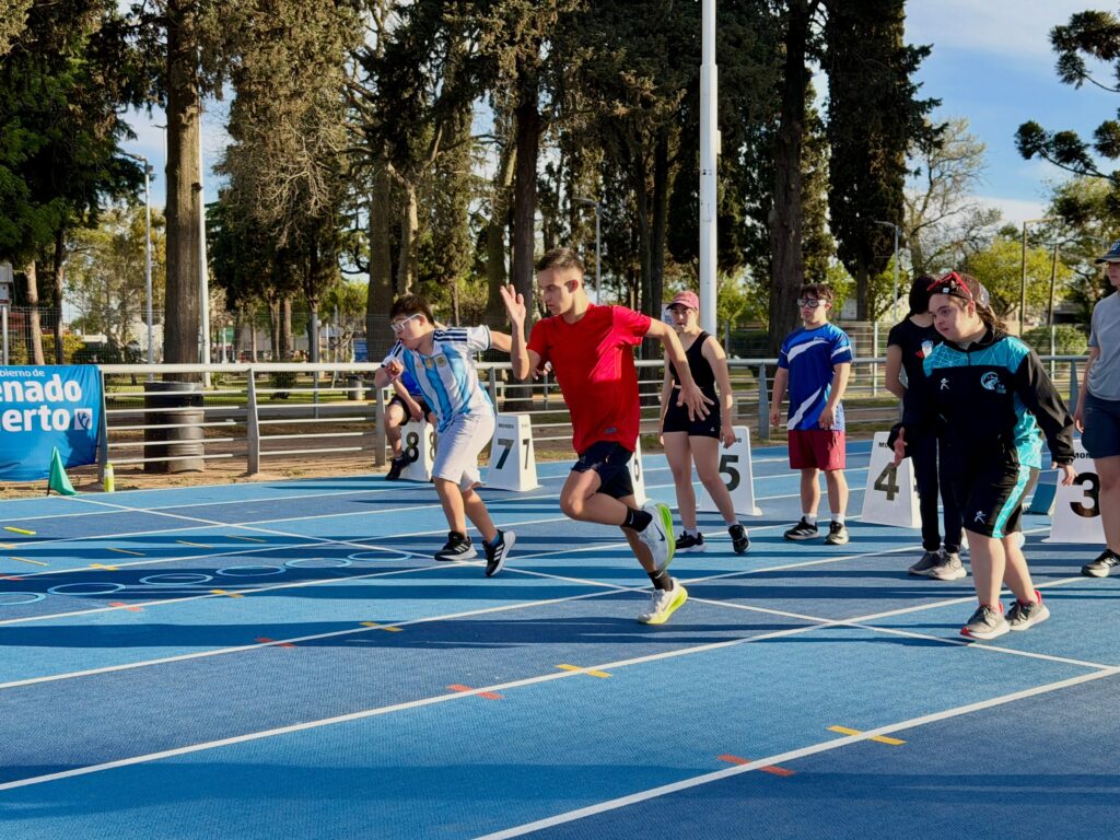 Venado Tuerto fue sede de un Campus Abierto de Atletismo para Atletas con Síndrome de Down