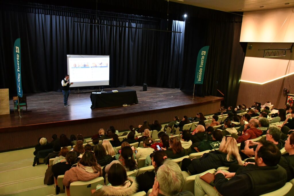 Se realizó la capacitación “Emprender con Seguridad” para 200 emprendedores locales