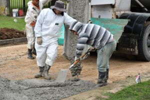 El barrio Pedro Iturbide sumó una nueva cuadra de pavimento