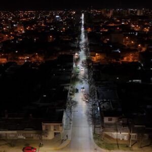 Juan Ignacio Pellegrini: “finalizamos el recambio de 120 luminarias led en calle Castelli” Juan Ignacio Pellegrini: “finalizamos el recambio de 120 luminarias led en calle Castelli”